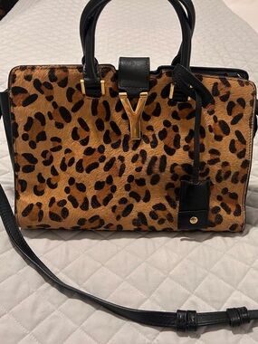 Saint Laurent Cabas Chyc Leopard Print Tote Bag with Gold Y Accent - Black Trim